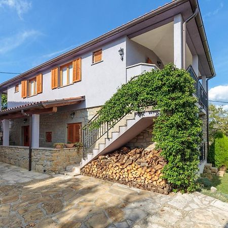 Apartments Sveti Leonard Oprtalj Екстериор снимка