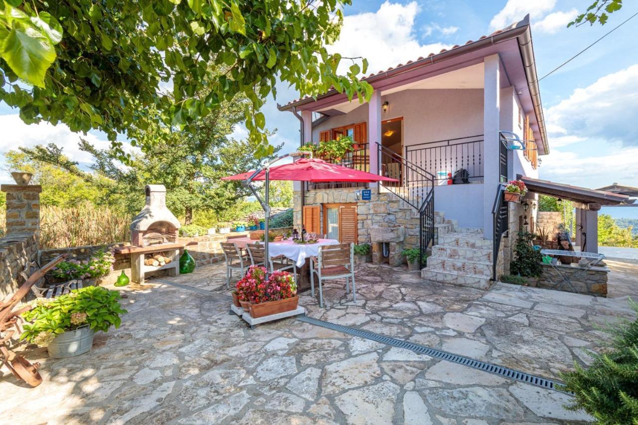 Apartments Sveti Leonard Oprtalj Екстериор снимка