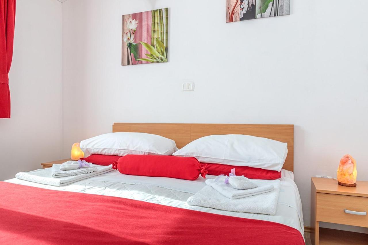 Apartments Sveti Leonard Oprtalj Екстериор снимка