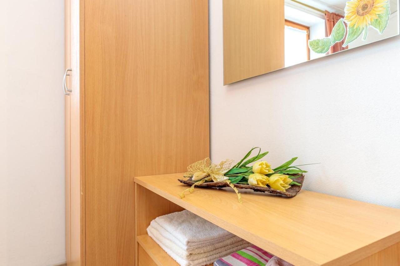 Apartments Sveti Leonard Oprtalj Екстериор снимка