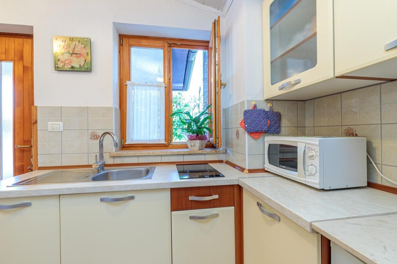 Apartments Sveti Leonard Oprtalj Екстериор снимка